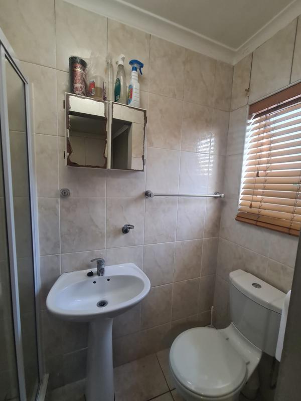 3 Bedroom Property for Sale in Eikenbosch Western Cape